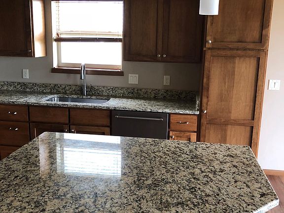 5th image of 705 Cozy Nest Dr