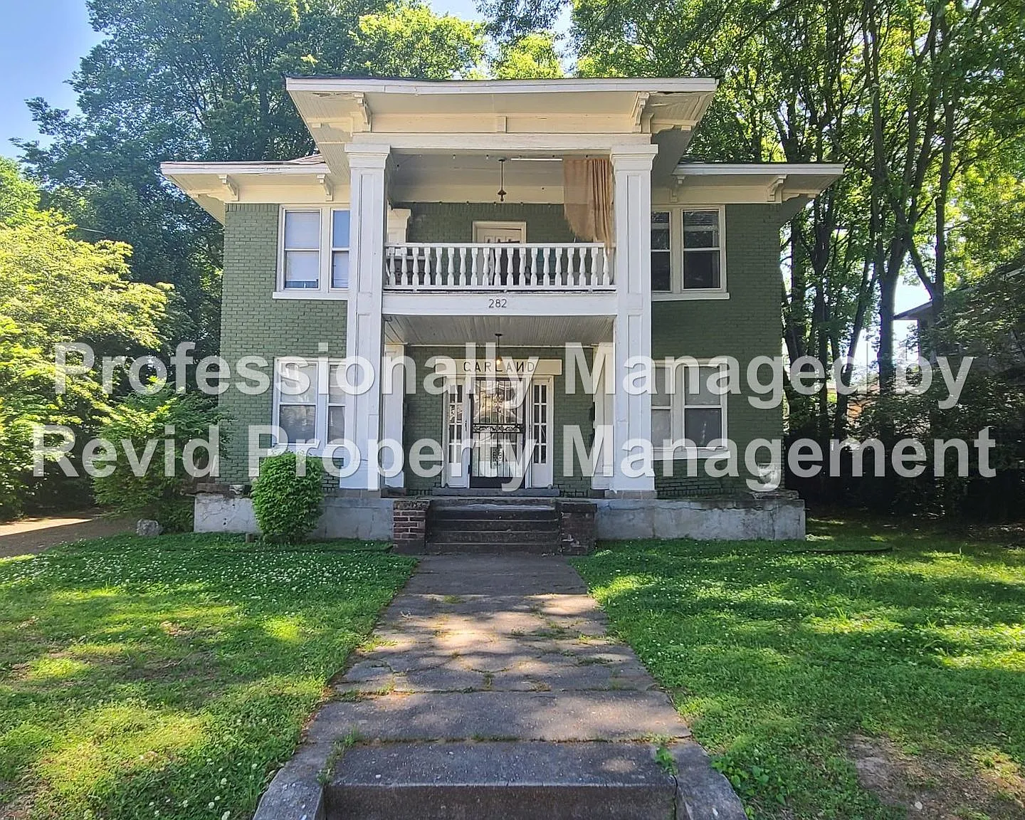 282 Garland St — Photo 2