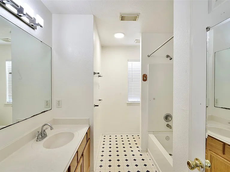 21618 Misty Fall Ln — Photo 19