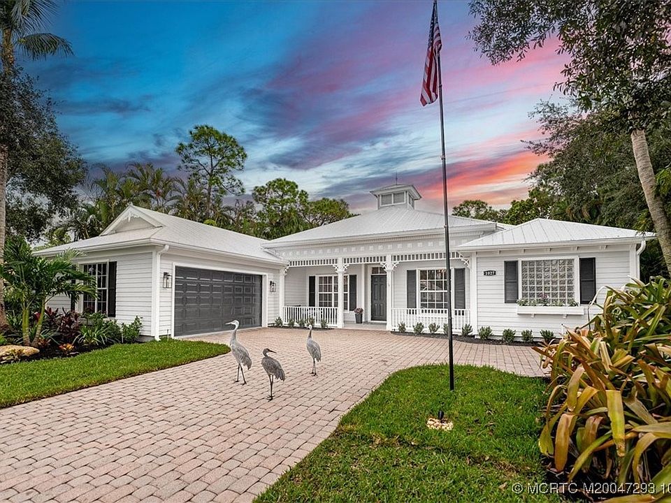 1st image of 1027 SW Bromelia Ter