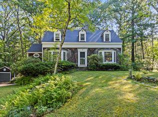 5 Lindenwood Rd, Cape Elizabeth, ME 04107
