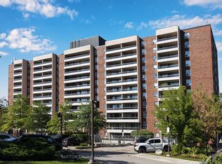 31 Four Winds Dr #503, Toronto, ON M3J 1K9
