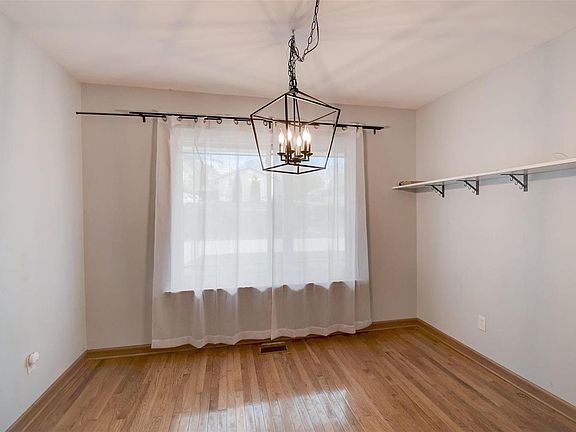 5th image of 3144 Jacqueline Ct