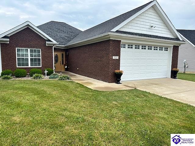 1st image of 525 Winding Creek Ct