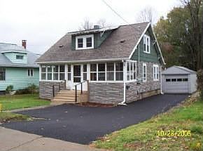 Front view of home