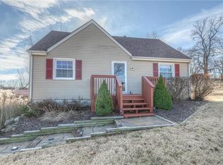 13745 Woodend Rd, Bonner Springs, KS 66012