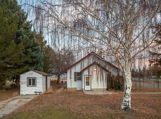 899 Road 11, Powell, WY 82435