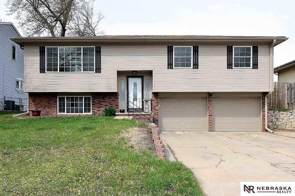 8830 Sprague Cir, Omaha, NE 68134 Zillow