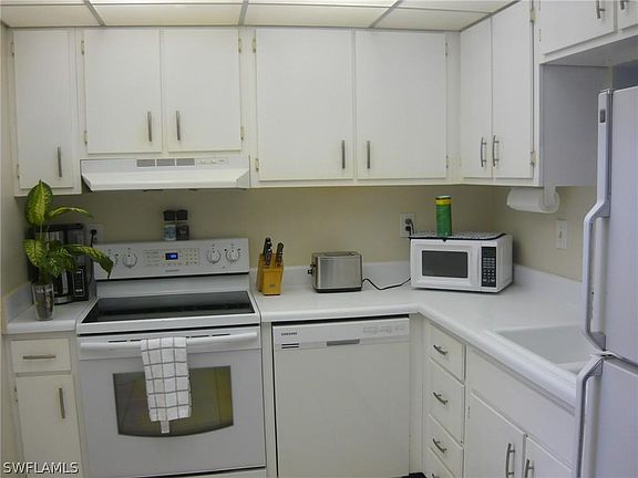 5th image of 1580 Pine Valley Dr APT 112