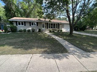 1100 Ramblewood Ave, Willmar, MN 56201