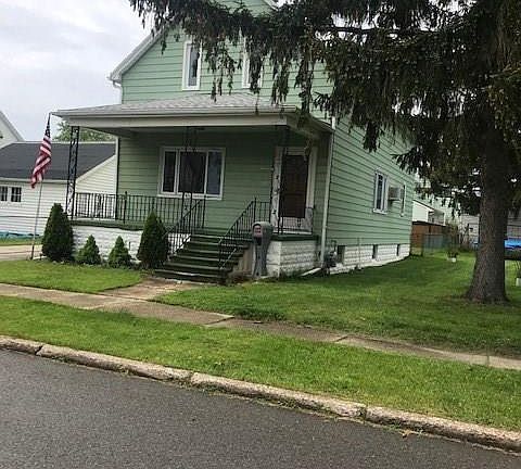 3rd image of 14 Jackson Ave