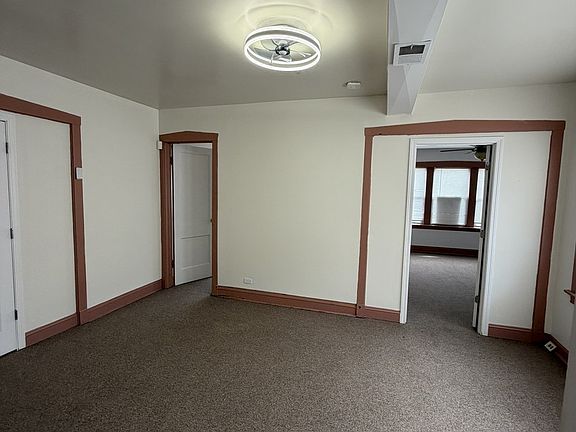 3rd image of 7402 S Racine Ave APT 3