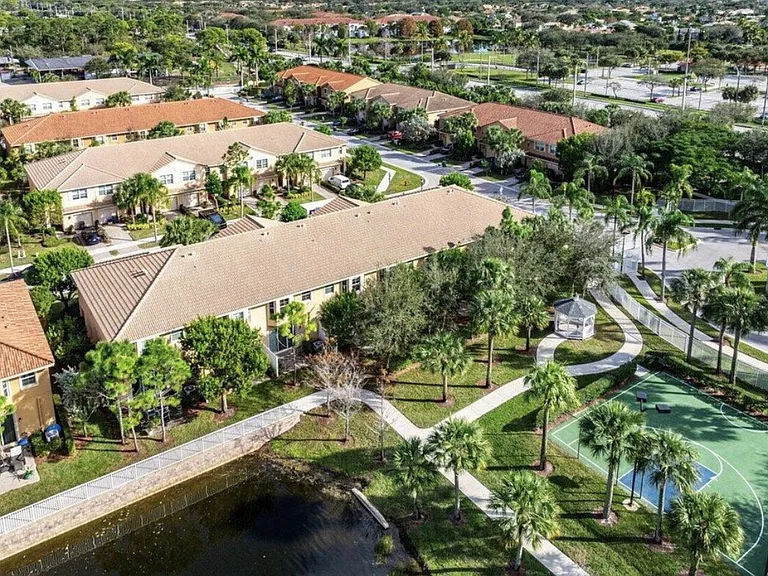 5977 Monterra Club Dr — Photo 15