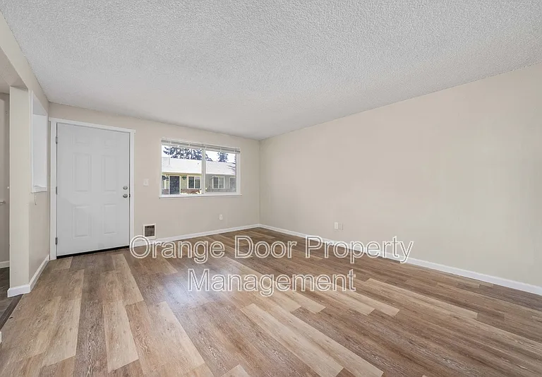 12311 112th Avenue Ct E #3 — Photo 6