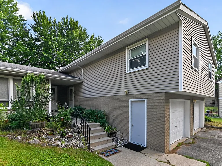 10 Brompton Cir #10 — Photo 30