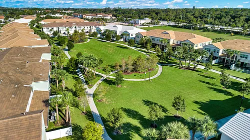 94 Palm Ln Photo 1