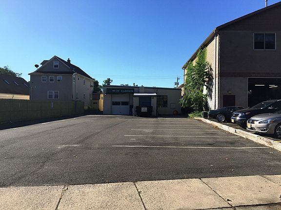 Parking Lot