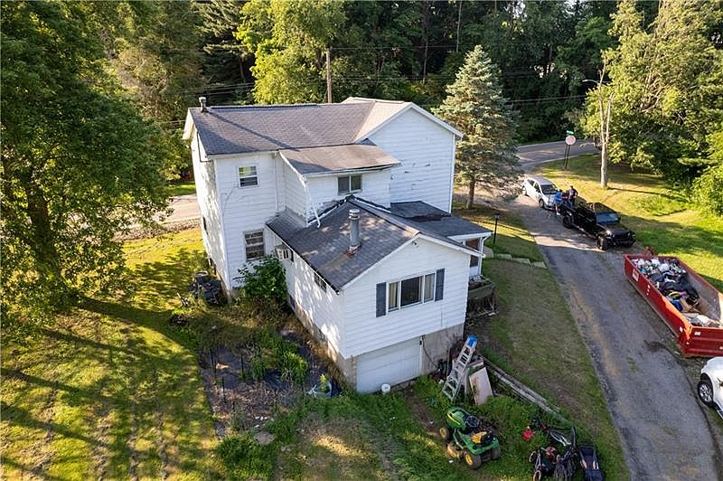 143 Railroad St N, Enon Valley, PA 16120 MLS 1613118 Zillow