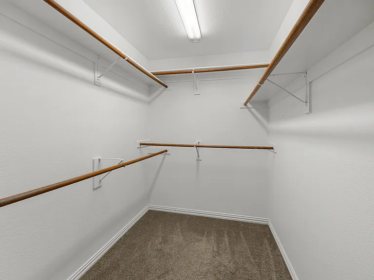 9720 Zembriski Dr — Photo 8