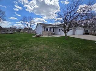 2209 Virginia DRIVE, Manitowoc, WI 54220