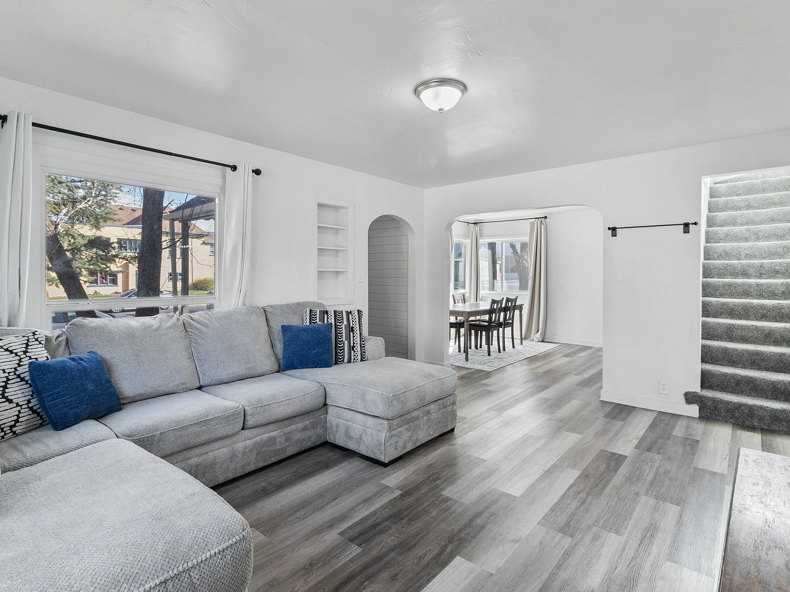 3 bed, 1300 sqft, $2,500 — Photo 4