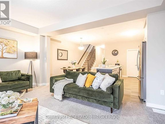 2nd image of 915 Robert Ferrie Dr
