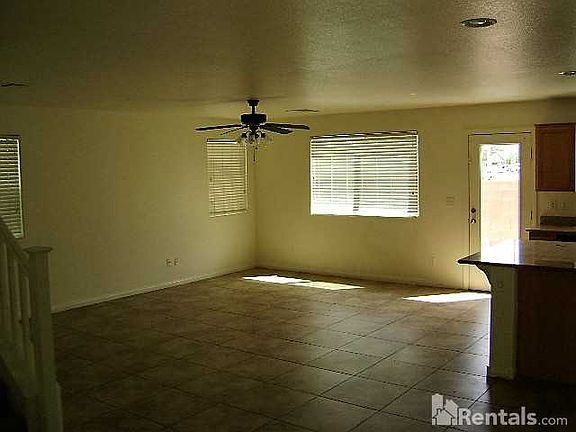 3rd image of 6707 Scarlet Star Ave