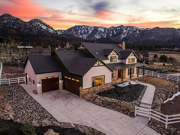 2nd image of 1210 E Bristle Cone Rd