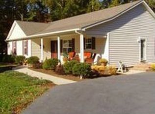 1011 Ashcroft Pl, South Boston, VA 24592