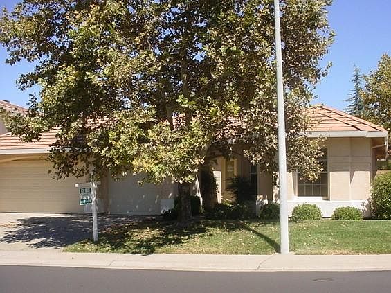 1st image of 2711 Ashland Dr