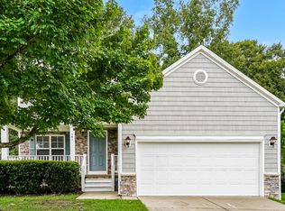 141 Woodcreek Ln, Clayton, NC 27520