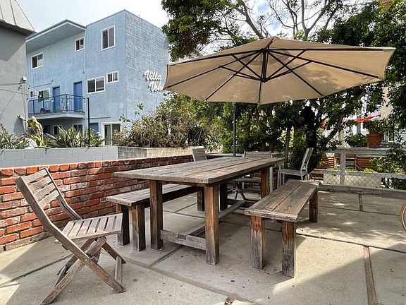 3rd image of 19 24th Ave APT 2