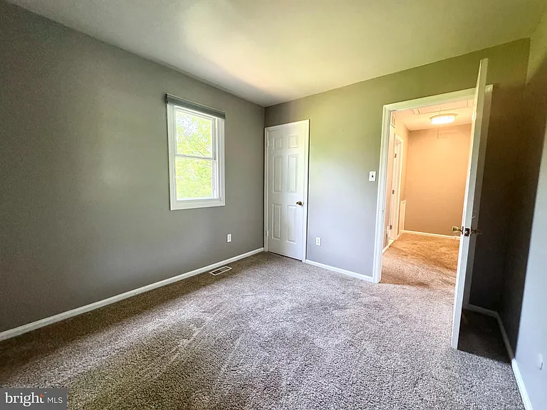 129 New Albany Rd #A — Photo 15