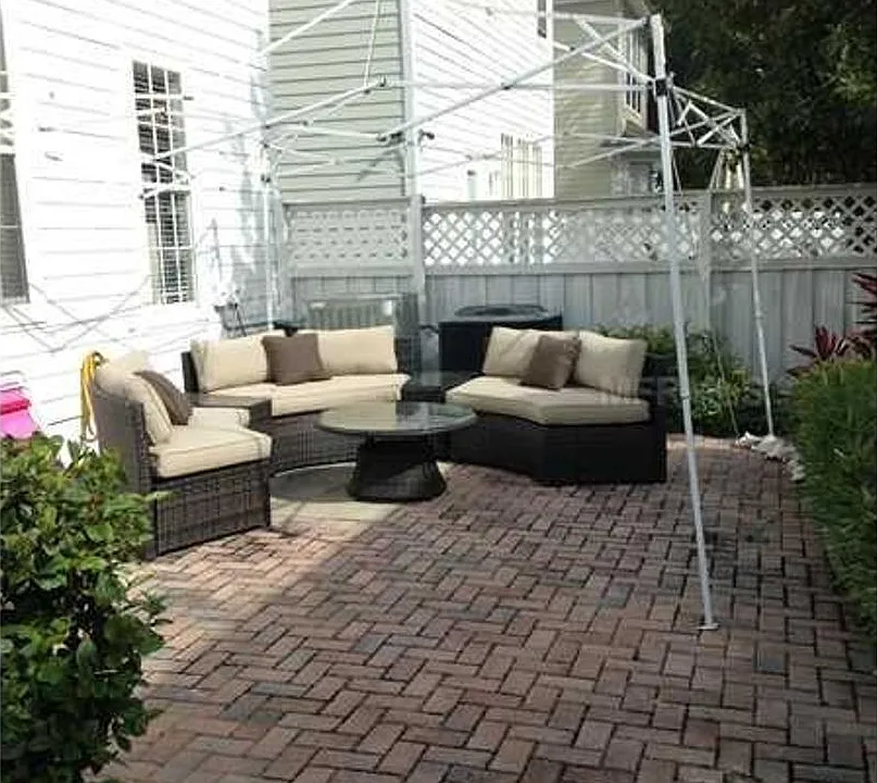 607 Wisteria Ct