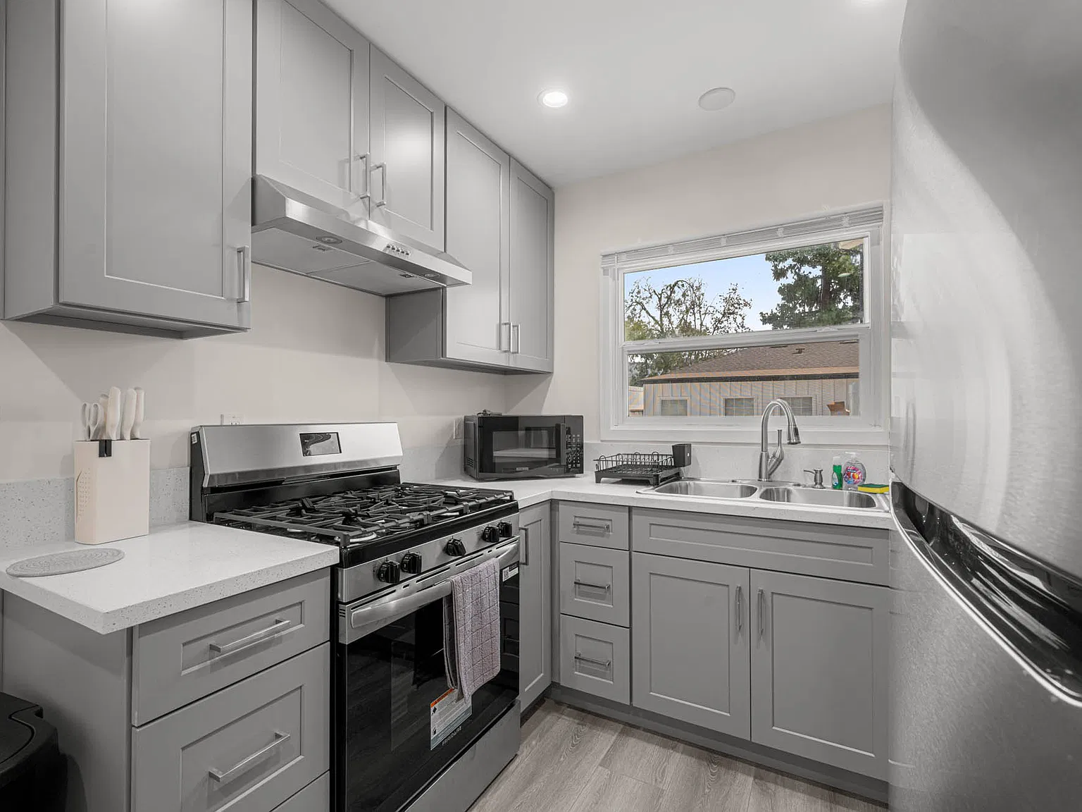 1 bed, $4,500 — Photo 4