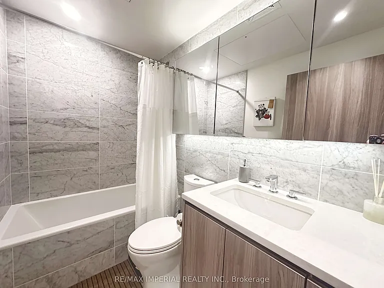 95 McMahon Dr #2601 — Photo 14