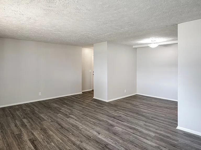 Old Mill Apartments — Photo 14