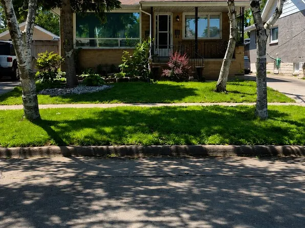 2371 Alexis Rd, Windsor, ON N8W 3Z2
