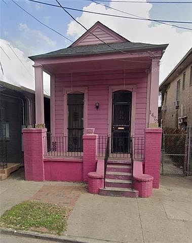 1st image of 1472 N Claiborne Ave