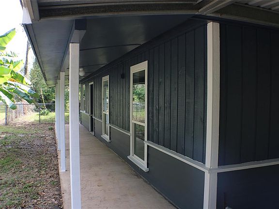 2nd image of 290 E Taylor Lake Cir