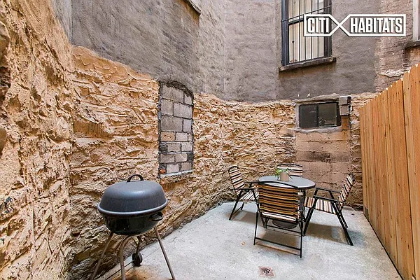 Sold by Citi Habitats | media 15