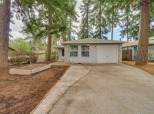 12548 SE Rhone St, Portland, OR 97236