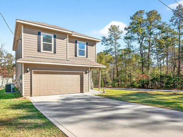 15678 Holly Dr, Montgomery, TX 77356