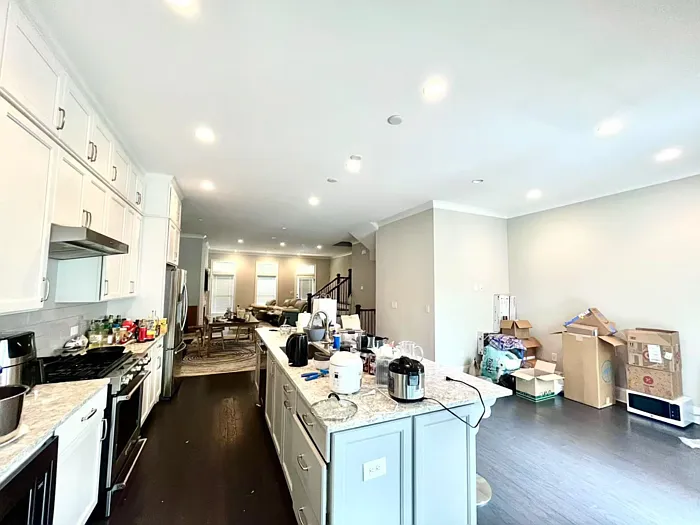 651 Brennan Dr — Photo 3