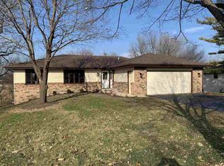 3721 Cutty Sark Rd, Cherry Valley, IL 61016