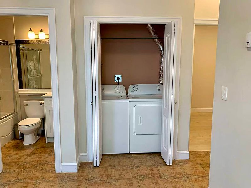 Burnaby House for rent - 2 Bedrooms — photo 4