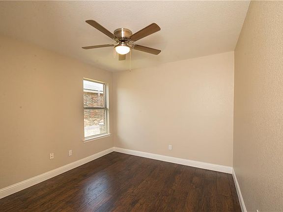 5th image of 6703 Broken Arrow Ct