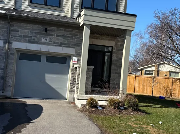 318 Okanagan Path, Oshawa, ON L1H 0A7
