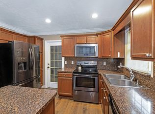 728 Saybrook Cir NW #16866032, Lilburn, GA 30047