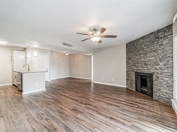 5th image of 2822 S Bartell Dr APT 32